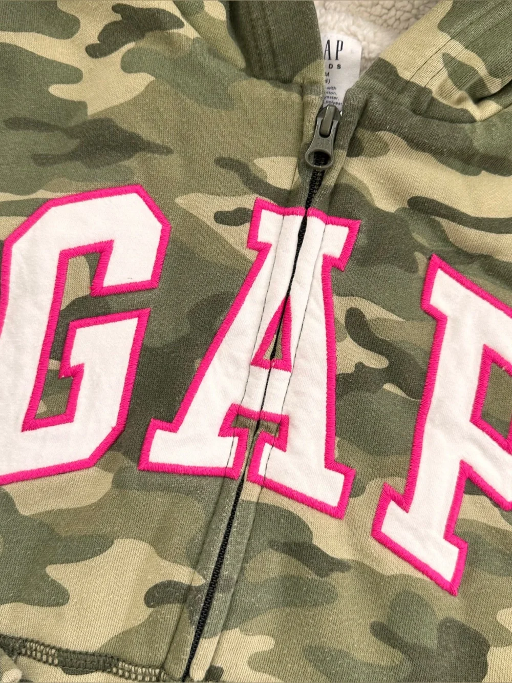 GAP kids sherpa